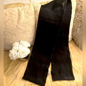 Elegant shimmer scarf